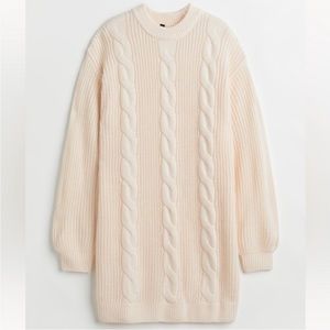 H&M Size M Oversized Sweaterdress NWOT